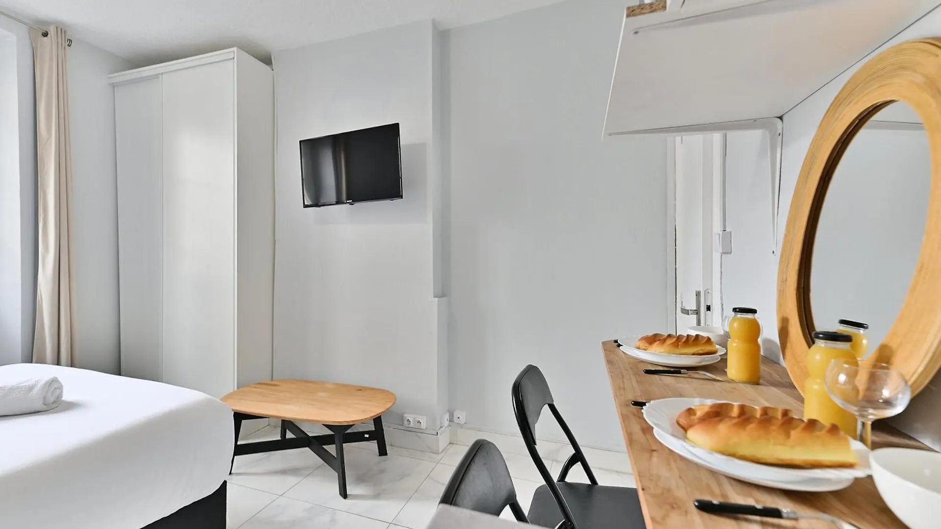 Montmartre - Studio Sacre Coeur - III Paryż Apartament
